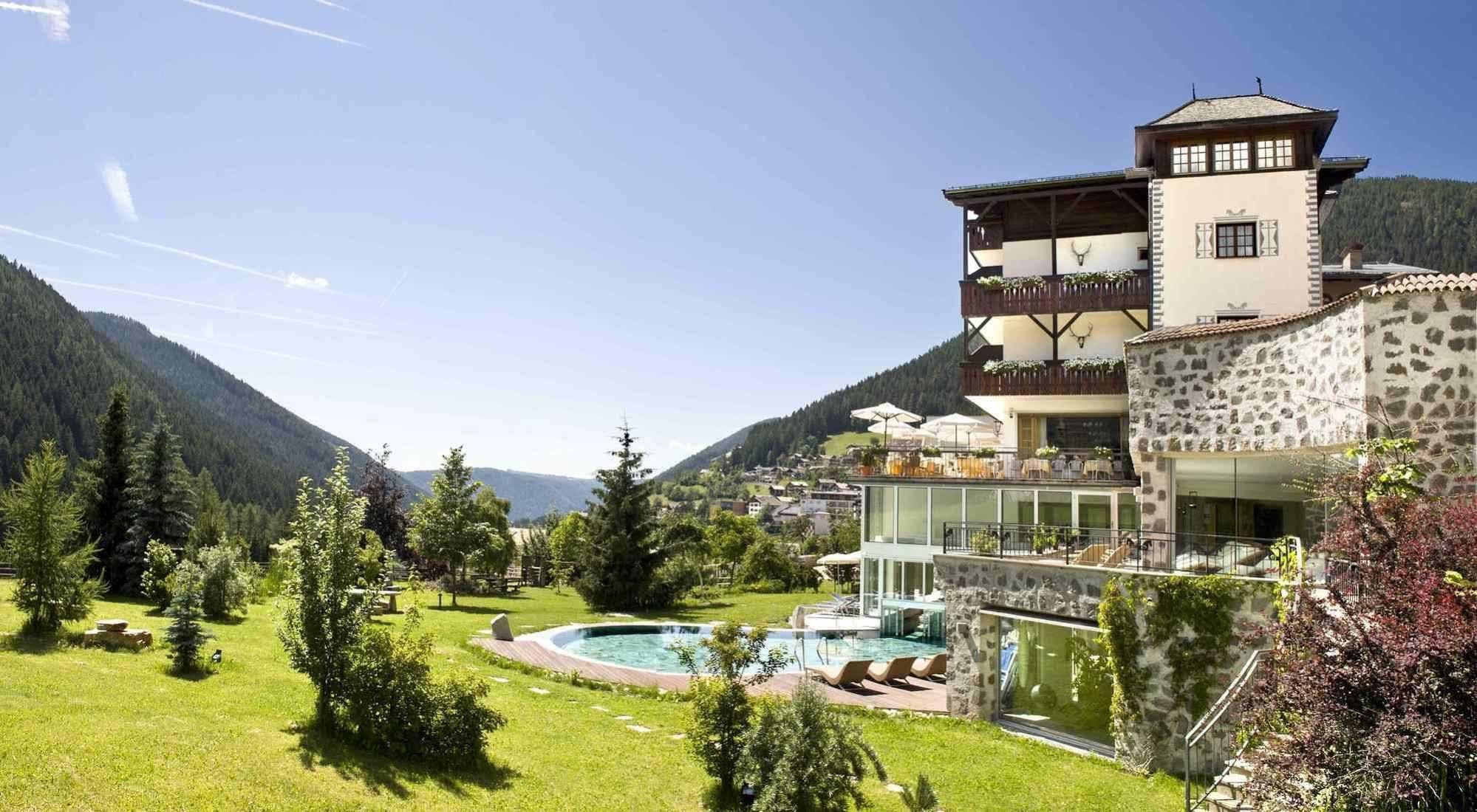 Romantik Hotel Post Nova Levante Dış mekan fotoğraf
